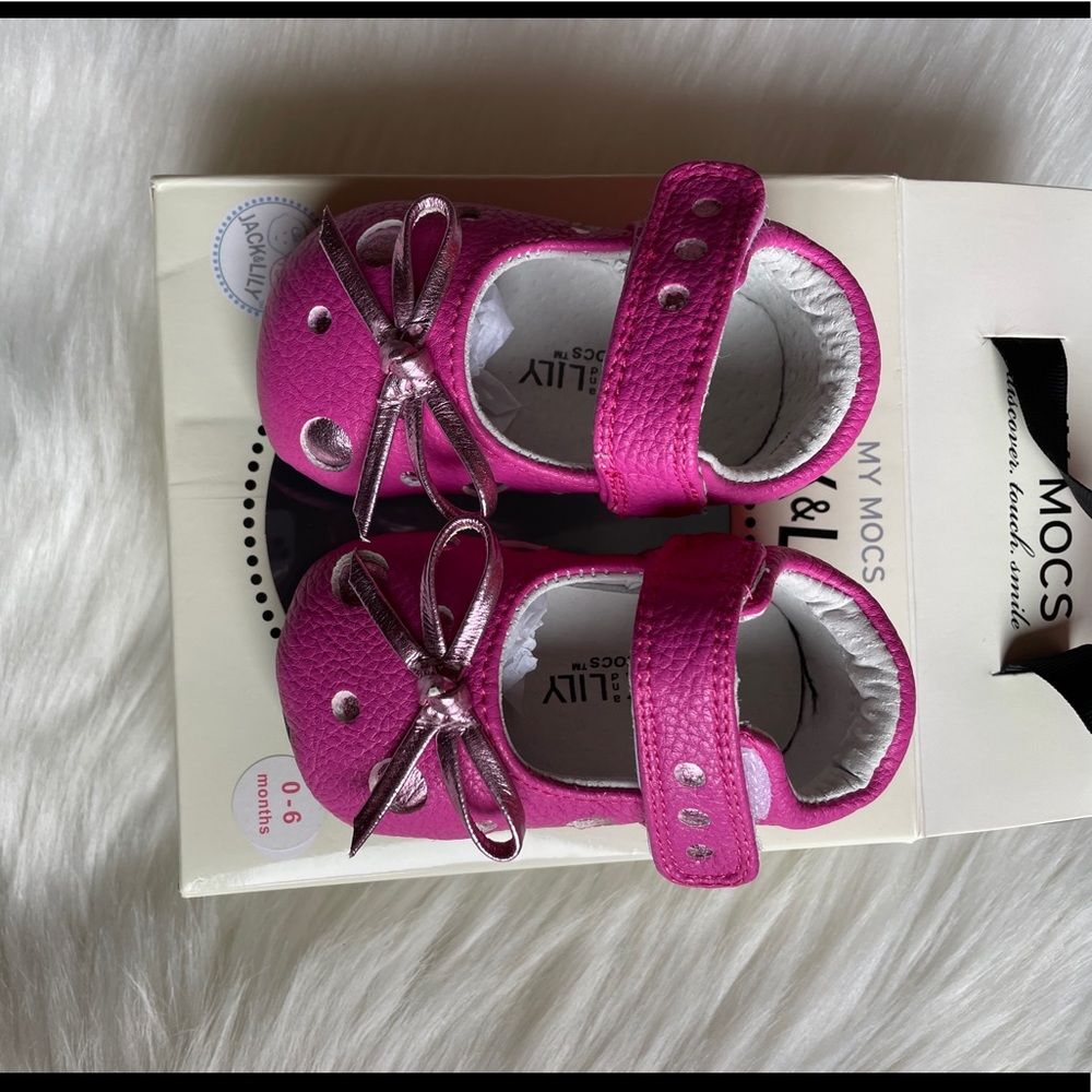 Jack and Lily My Mocs  infant pink shoes